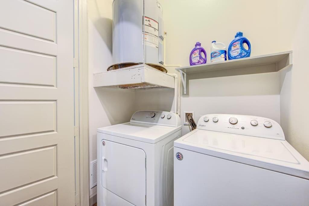 Trendy Downtown 1Bd/Freeparking/Wi-Fi/Pool Apartment Houston Exterior photo